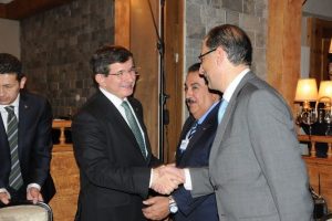 Başbakan Davutoğlu: "One mınute demeye devam etmeliyiz"
