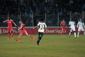 Adana Demirspor - Beşiktaş ma&ccedil;ında ilgin&ccedil; olay