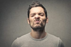 Sigara dumanında '&uuml;&ccedil;&uuml;nc&uuml; el' tehlikesi