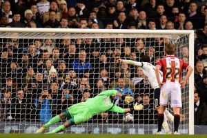 Tottenham penaltı ile g&uuml;ld&uuml;!