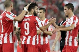 F.Bah&ccedil;e Jimmy'i g&ouml;z&uuml;ne kestirdi