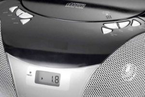 T&uuml;rklere 50 bin radyo dağıtacak