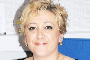 Do&ccedil;. Dr. Akbaş: B&uuml;y&uuml;k g&ouml;ğ&uuml;s kamburluğa neden olur