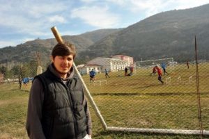 1 yıl sonra sahalara d&ouml;n&uuml;yor
