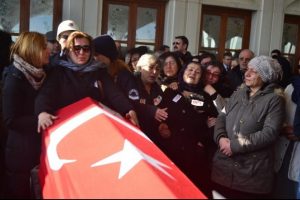 &Ouml;ld&uuml;r&uuml;len polise son veda