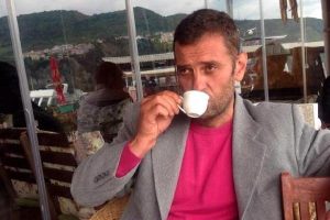 Ağ makarasına sıkışan balık&ccedil;ı &ouml;ld&uuml;