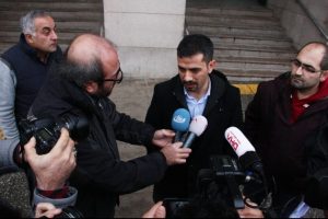 Baransu'nun evine gelen hacze son anda durdurma