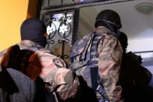 Esenyurt'ta ter&ouml;r operasyonu