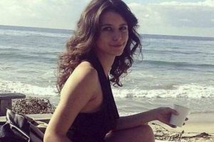 Beren Saat bakın hangi işi bıraktı...