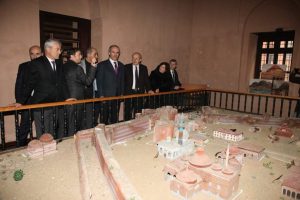 B&uuml;y&uuml;kşehir İznik G&ouml;l&uuml;'ne el attı!