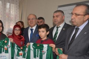 Bursa'da formalı karne coşkusu!
