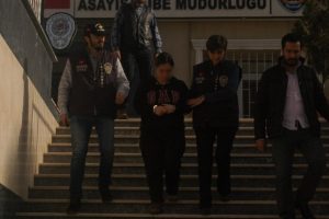 Cinnet ge&ccedil;iren o anne tutuklandı