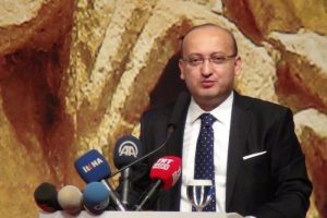 "Biz toplumun kabul etmeyeceği bir adımı atmayız"