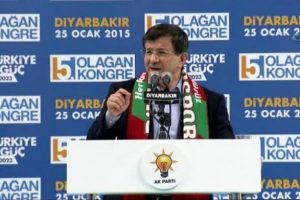 Davutoğlu'ndan &ouml;nemli mesajlar