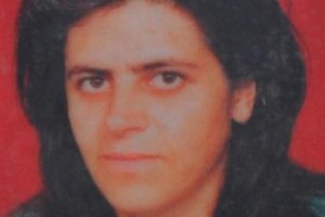 16 yıllık karısını yatakta...