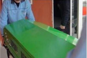 16 yıllık karısını yatakta &ouml;ld&uuml;rd&uuml;