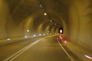 T&uuml;neller a&ccedil;ıldı, yollar kısaldı