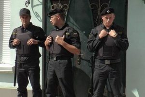 Rus polisi televizyon kanalını bastı!