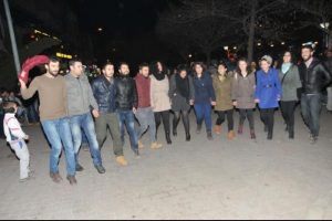 Eskişehir'de halaylı,havai fişekli Kobani kutlaması