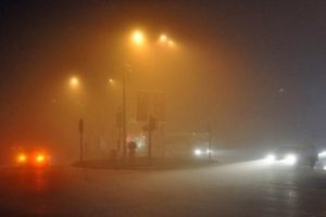 Bursa g&uuml;ne sisle uyandı