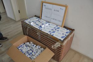 Bursa'da &ccedil;eyiz sandığından ka&ccedil;ak &ccedil;ıktı!