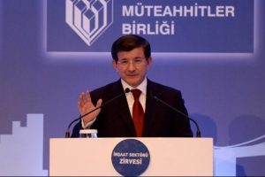 Davutoğlu'ndan ev alacaklara m&uuml;jde!