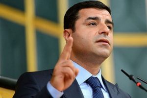 Demirtaş'tan bomba iddia: Se&ccedil;im &ouml;ncesi suikast!