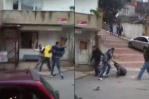 Sokak ortasında palalı kavga!