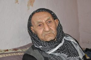 120'lik delikanlı bakın ka&ccedil; torunu var