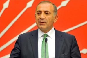 G&uuml;rsel Tekin: &Ouml;n&uuml;m&uuml;zdeki d&ouml;nem AKP yok