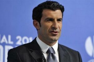 Figo FIFA başkan adaylığını a&ccedil;ıkladı!