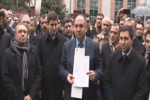 MHP'lilerden BEDAŞ &ouml;n&uuml;nde eylem