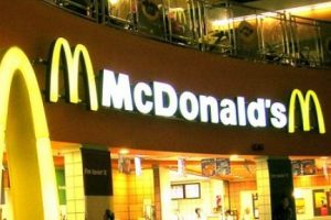 McDonald's'dan s&uuml;rpriz karar!