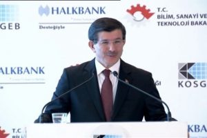 Davutoğlu'ndan m&uuml;jde &uuml;st&uuml;ne m&uuml;jde