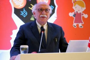 Bakan Avcı'dan ilgin&ccedil; benzetme
