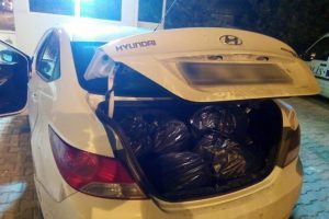 Bagajdan &ccedil;ıktı: Tam 55 kilo