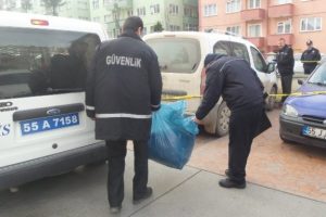 Hastane &ouml;n&uuml;nde intihar