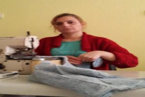 Yine bir kadın cinayeti... Boğazı kesildi, kalbinden bı&ccedil;aklandı!