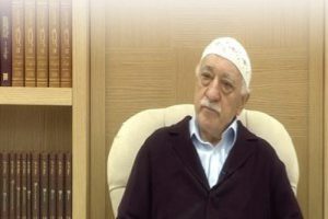G&uuml;len'den şok s&ouml;zler; O hayasızların y&uuml;z&uuml;ne t&uuml;k&uuml;r&uuml;n!
