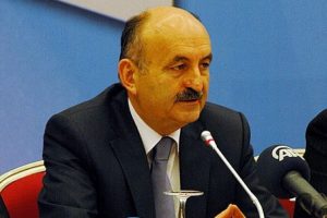 Sağlık Bakanlığı'nda medyum mu &ccedil;alışıyor?