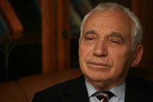 Jely&uuml; Jelev hayata g&ouml;zlerini yumdu