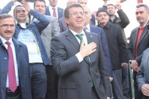 Bakan'dan dolar yorumu: Endişeye gerek yok