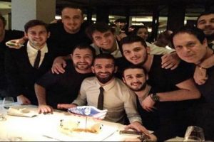 Arda'ya, &ouml;zel yaş g&uuml;n&uuml; pastası