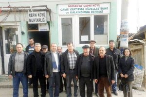 CHP parti okulundan mahalle camisine destek