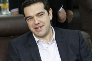 2 parti &Ccedil;ipras i&ccedil;in yarışıyor