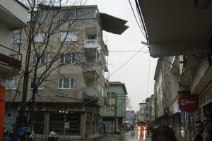 Osmangazi'de lodosun yaraları sarılıyor