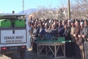 Feci kazanın kurbanları toprağa verildi
