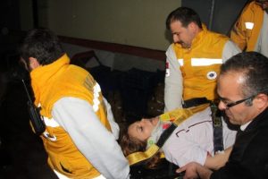 Y&uuml;k asans&ouml;r&uuml; d&uuml;şt&uuml;: 3 yaralı