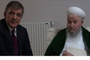 G&uuml;l'den s&uuml;priz Mahmut Efendi ziyareti