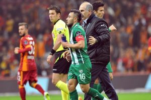 Volkan'ın her yaptığı olay oluyor!